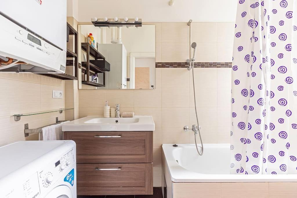Unique Stylish - L3 Apartment *